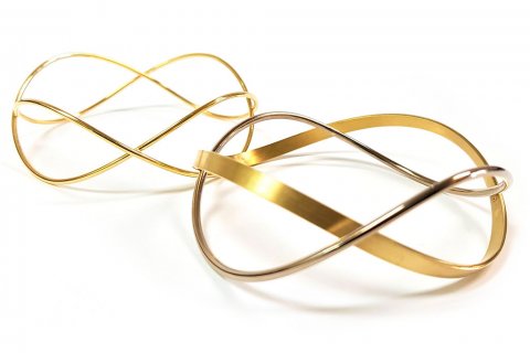 Schmuckgestaltung Heike Hois Wiesbaden
Armreifen in Gelbgold Weißgold 750